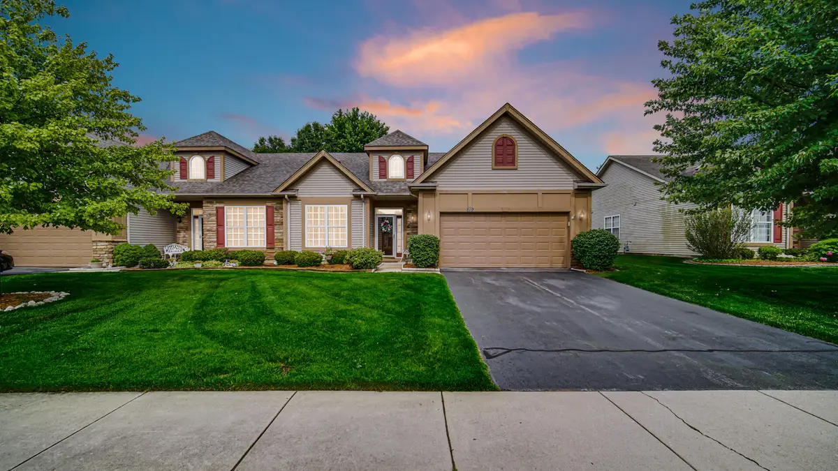 819 Manistee Avenue, Schererville, IN 46375 - #1