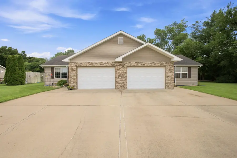 716-718 7th Street Sw, Demotte, IN 46310 - #3