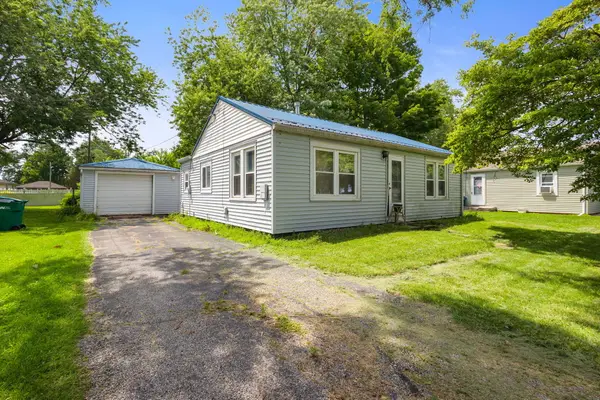 1702 Farrand Avenue, La Porte, IN 46350