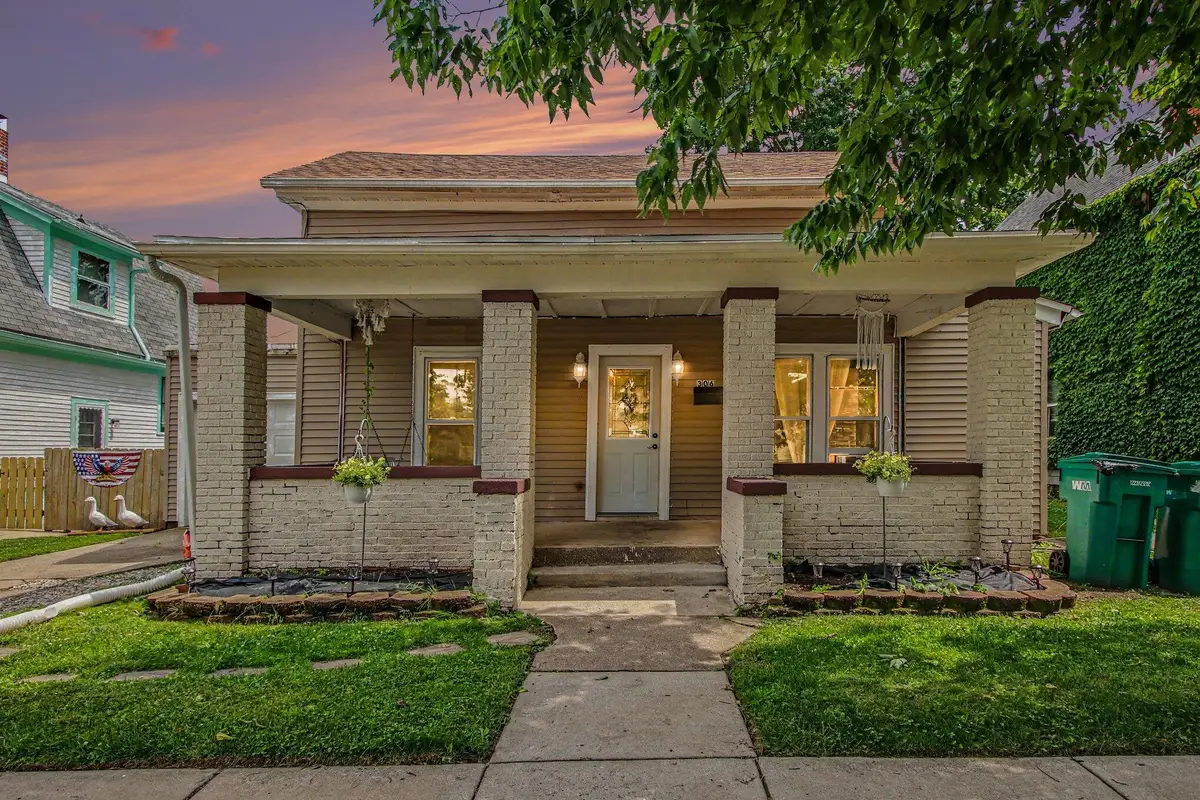 306 Jefferson Avenue, La Porte, IN 46350 - #1