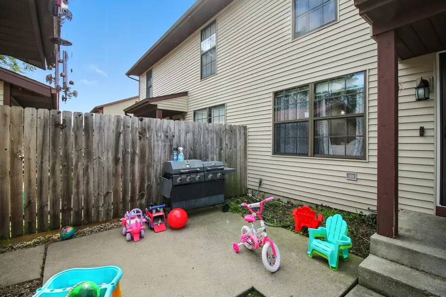 2110 Yorktowne Drive, Valparaiso, IN 46383 - #3