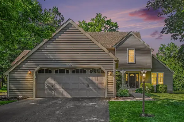 2054 Shawnee Court, Valparaiso, IN 46385