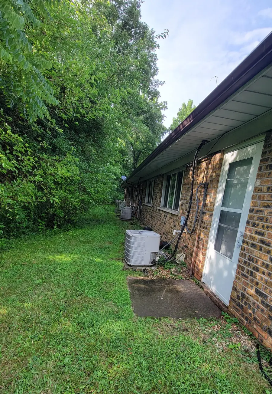 126 E 73rd Avenue, Merrillville, IN 46410 - #2