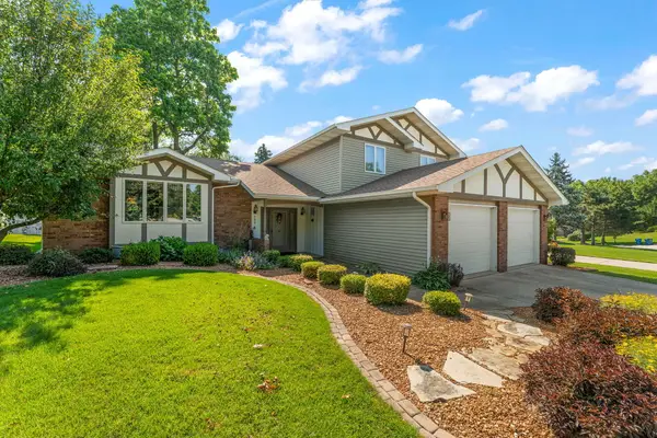 798 Savannah Drive, Crown Point, IN 46307