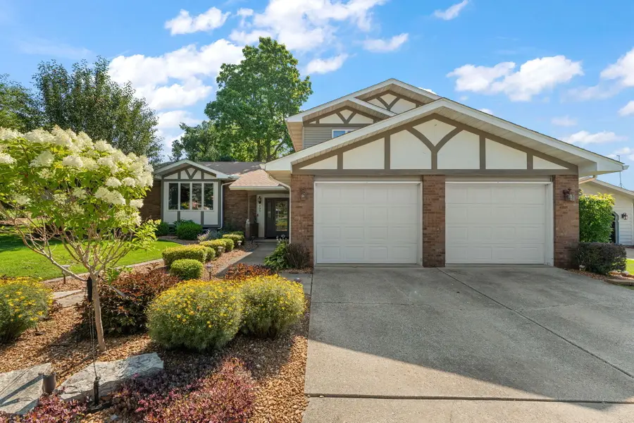 798 Savannah Drive, Crown Point, IN 46307 - #2