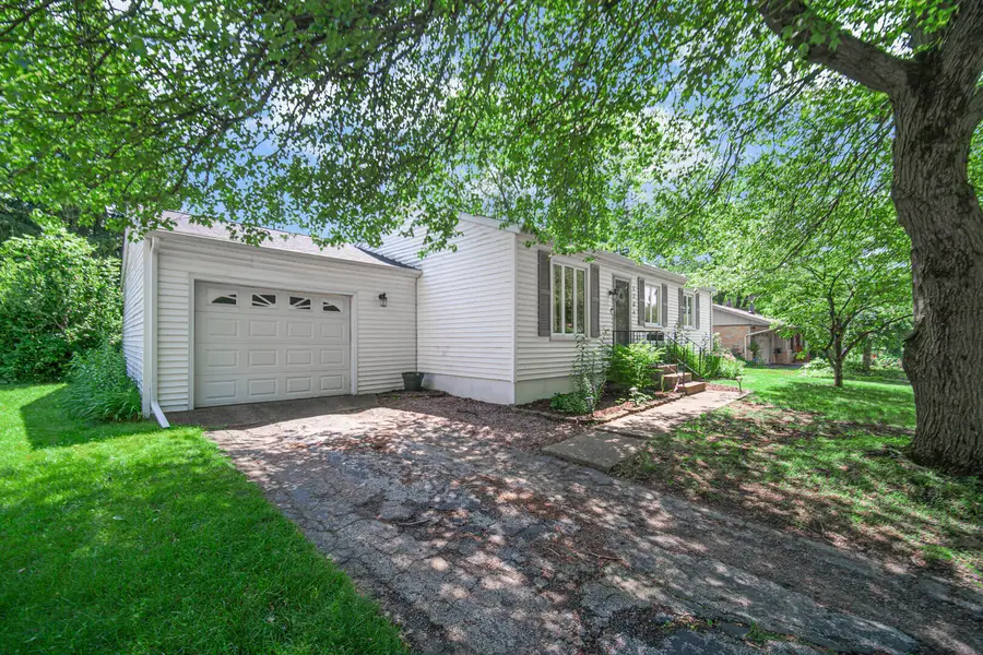 1704 Franklin Street, Valparaiso, IN 46383 - #3