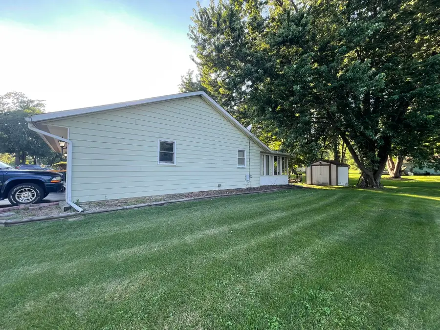 1703 Eisenhower Avenue, Valparaiso, IN 46383 - #3