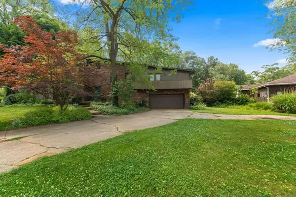 6155 Sunrise Avenue, Portage, IN 46368