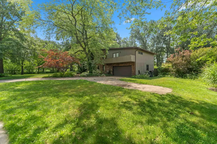 6155 Sunrise Avenue, Portage, IN 46368 - #2