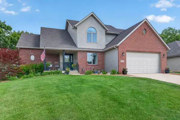 3107 Manchester Lane, Schererville, IN 46375