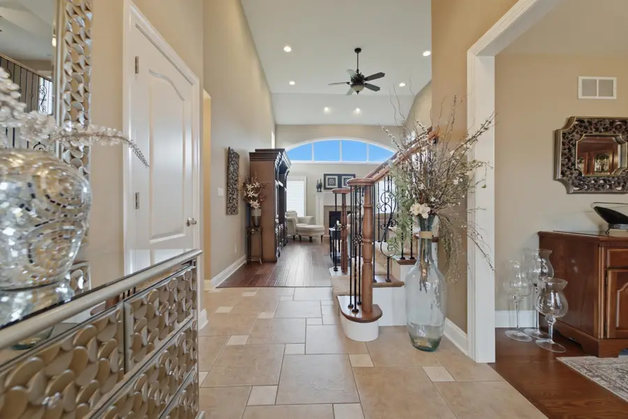 9270 Doubletree Drive N, Crown Point, IN 46307 - #2