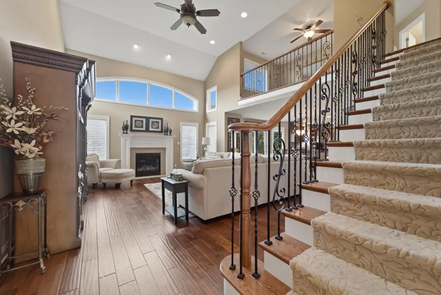 9270 Doubletree Drive N, Crown Point, IN 46307 - #3