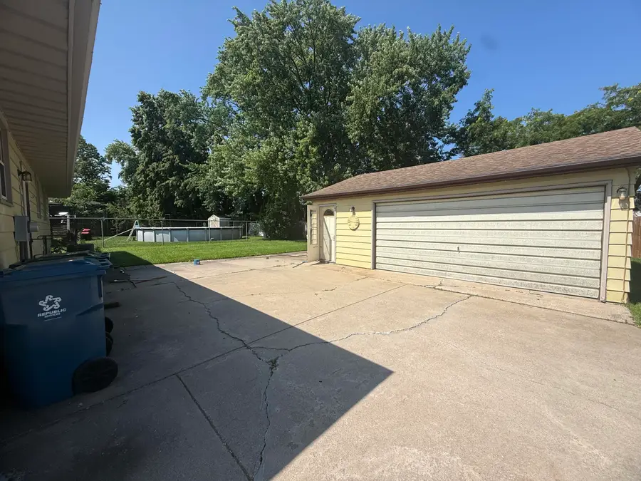 1918 Sir Richard Road, Schererville, IN 46375 - #3