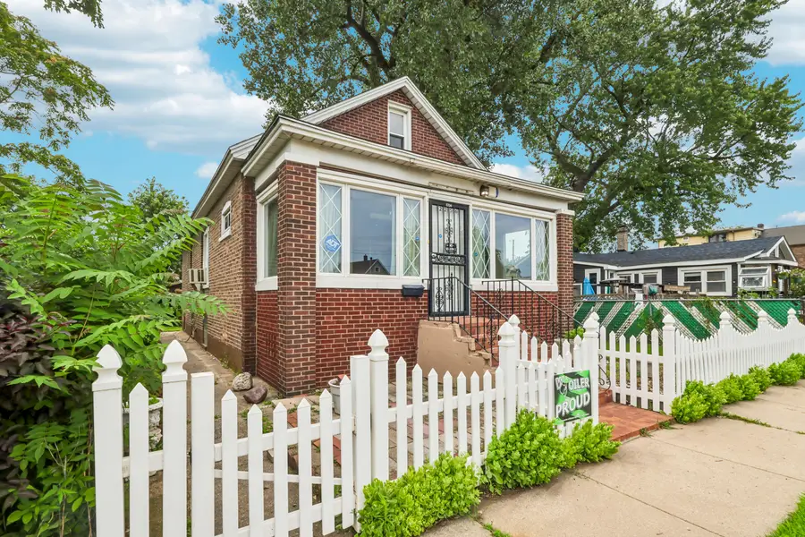 2256 White Oak Avenue, Whiting, IN 46394 - #2