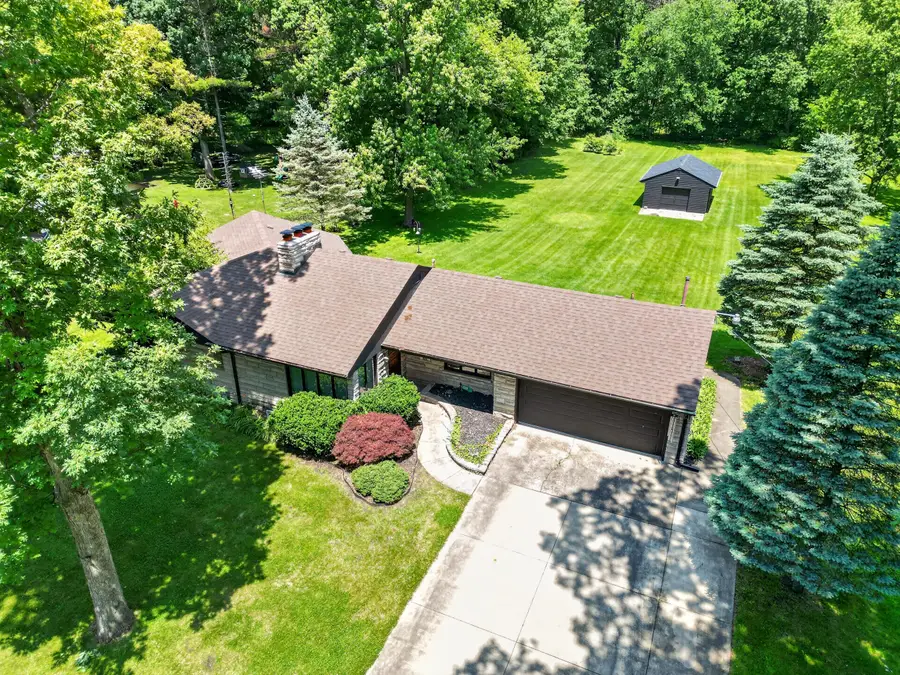120 E Oak Hill Road, Chesterton, IN 46304 - #2