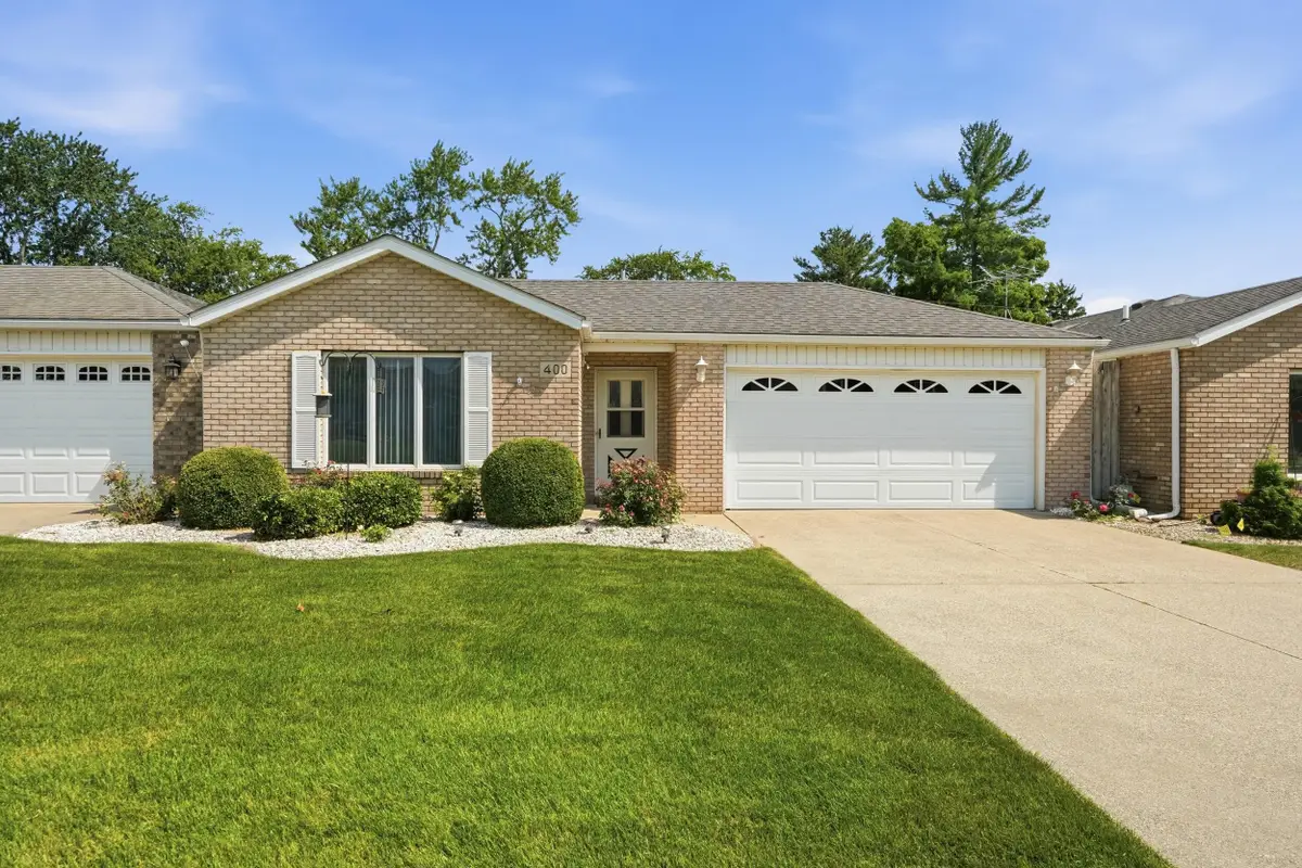 400 Commanche Drive, Lowell, IN 46356 - #1