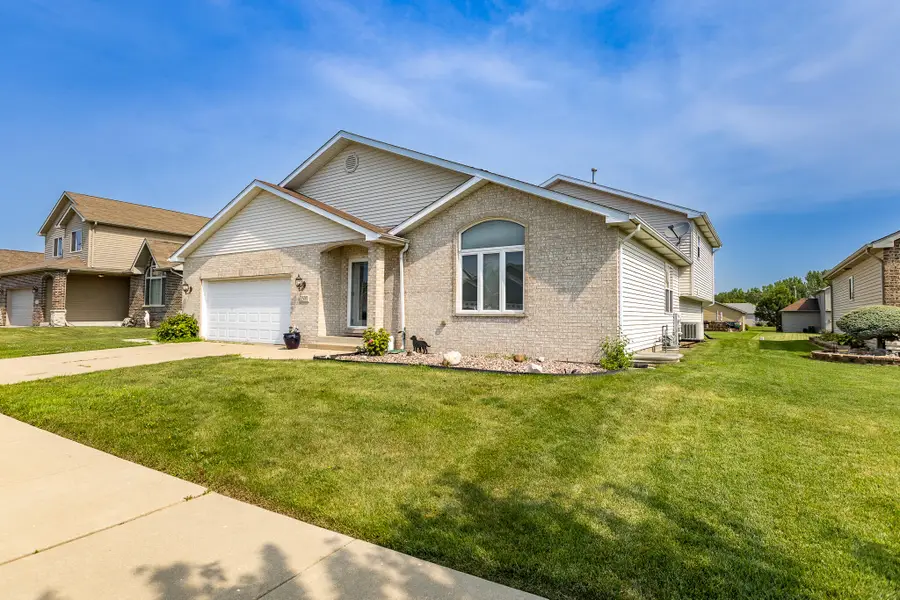 2500 W 86th Avenue, Merrillville, IN 46410 - #2