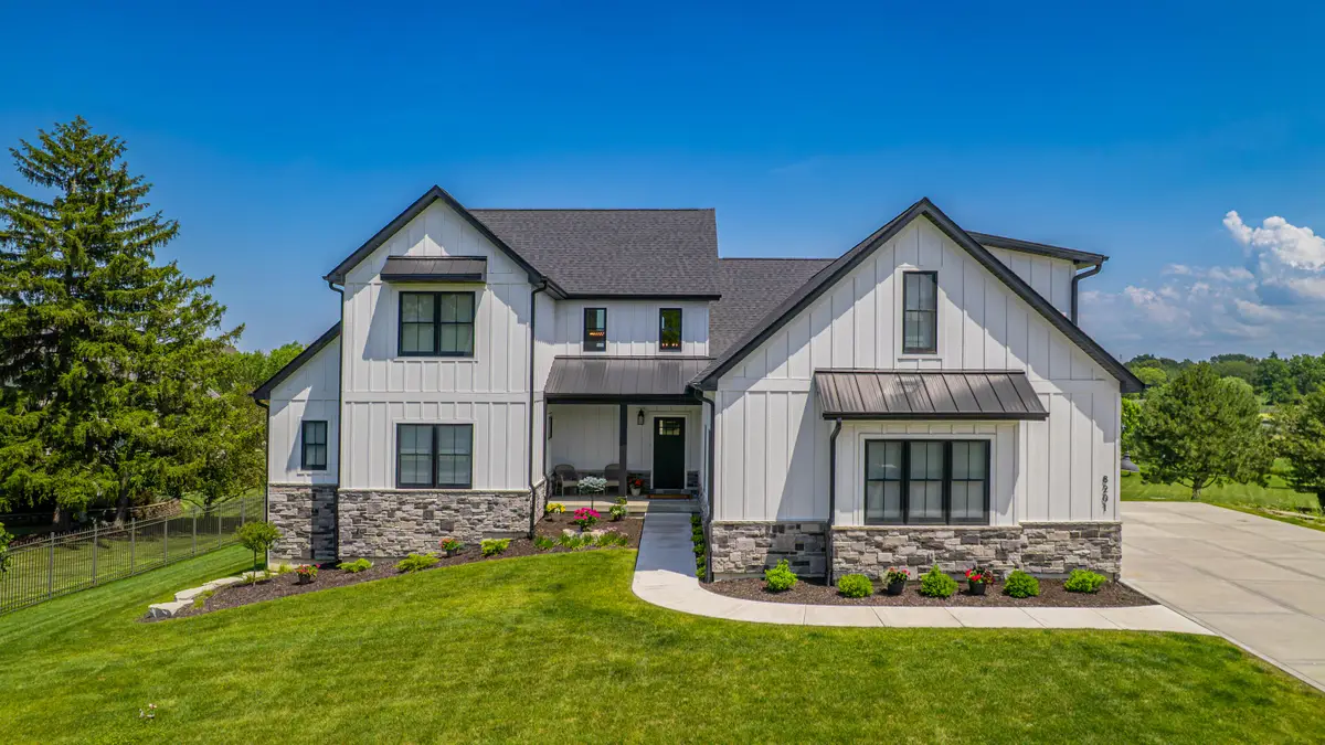 8201 Alexander Street, Schererville, IN 46375 - #1