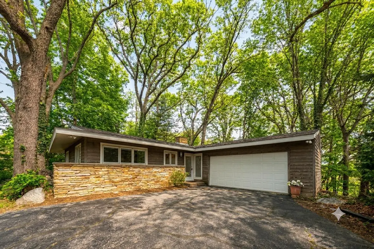 2752 Floral Trail, Long Beach, IN 46360 - #1