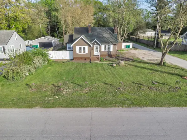 6187 Cleveland Street, Merrillville, IN 46410