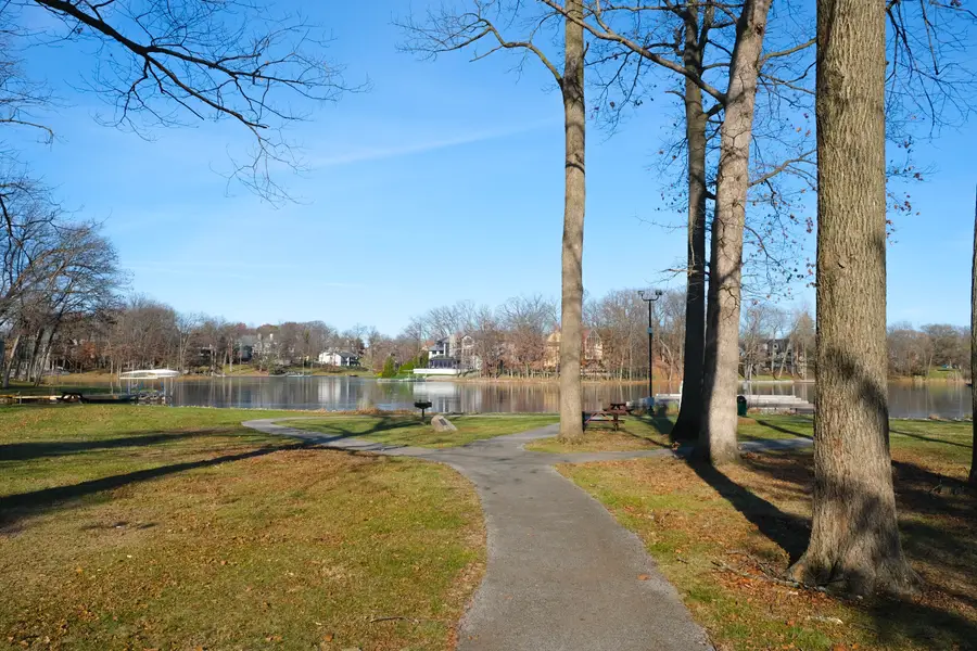 454 Roxbury Road, Valparaiso, IN 46385 - #3
