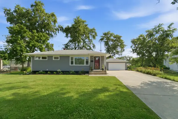 122 Marr Court, Crown Point, IN 46307