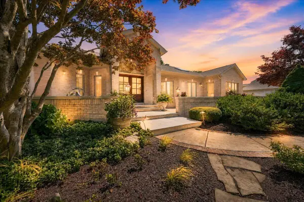 1745 Nelson Drive, Chesterton, IN 46304