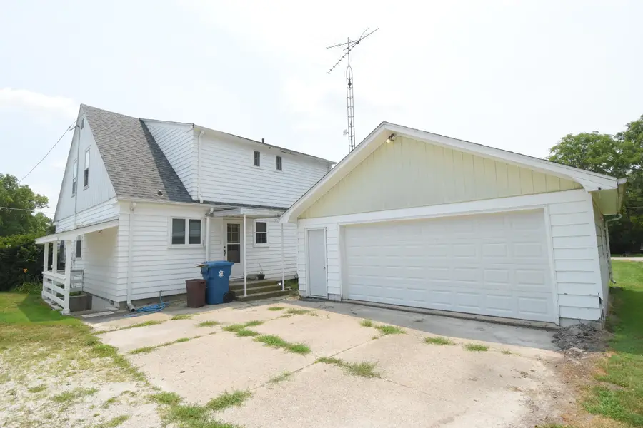 108 W Beaver Street, Morocco, IN 47963 - #3