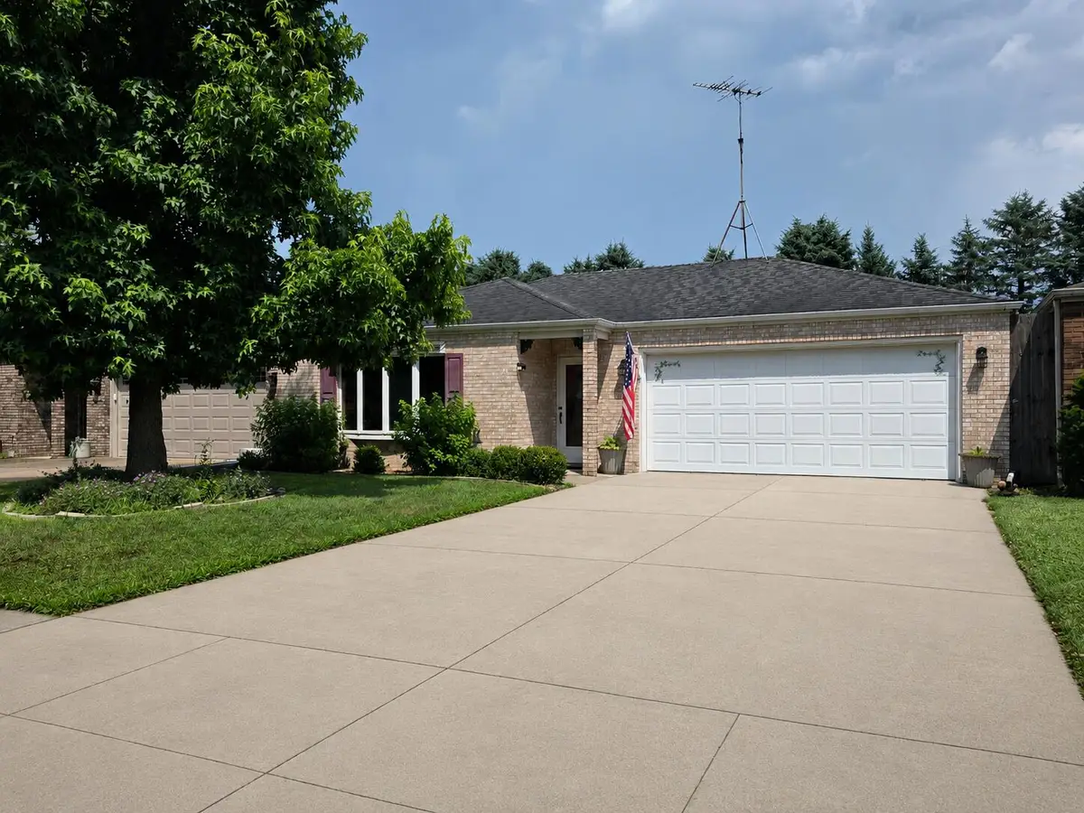 1629 Almond Street Sw, Demotte, IN 46310 - #1