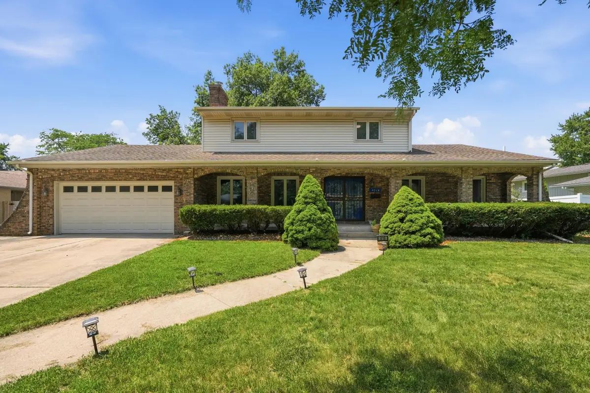 9218 Greenwood Avenue, Munster, IN 46321 - #1