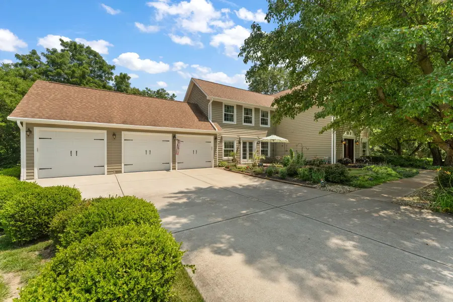 117 Johnson Drive, Valparaiso, IN 46383 - #2