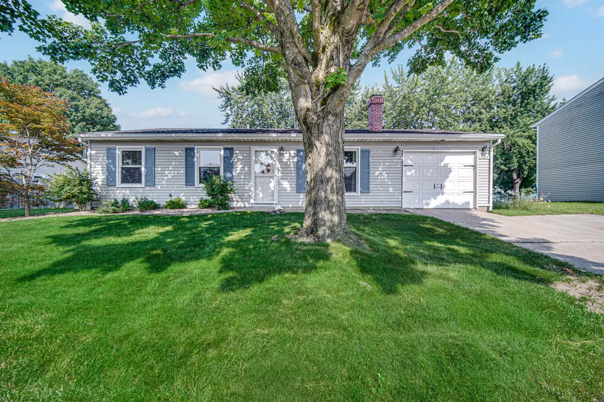 2208 Berwick Drive, Valparaiso, IN 46383 - #1