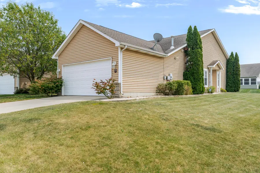 1755 E 105th Avenue, Crown Point, IN 46307 - #2