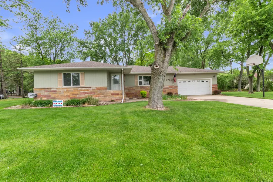 8784 W Oakwood Drive, Saint John, IN 46373 - #2
