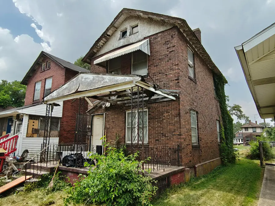 216 Ellsworth Street, Gary, IN 46404 - #2