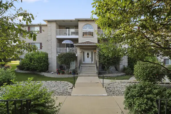 2021 W 75th Place #25, Merrillville, IN 46410