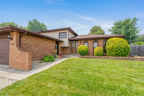 2440 Springhill Drive, Schererville, IN 46375