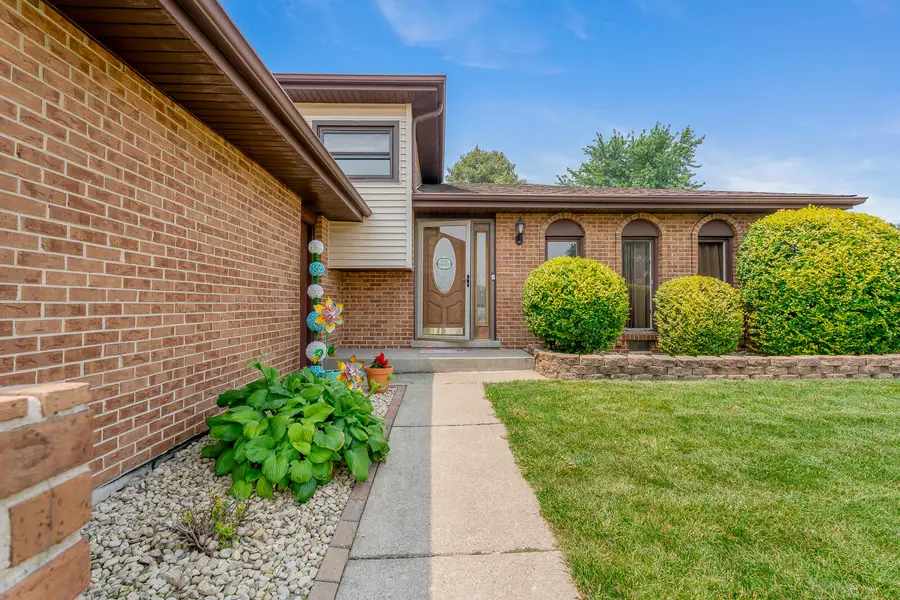 2440 Springhill Drive, Schererville, IN 46375 - #2