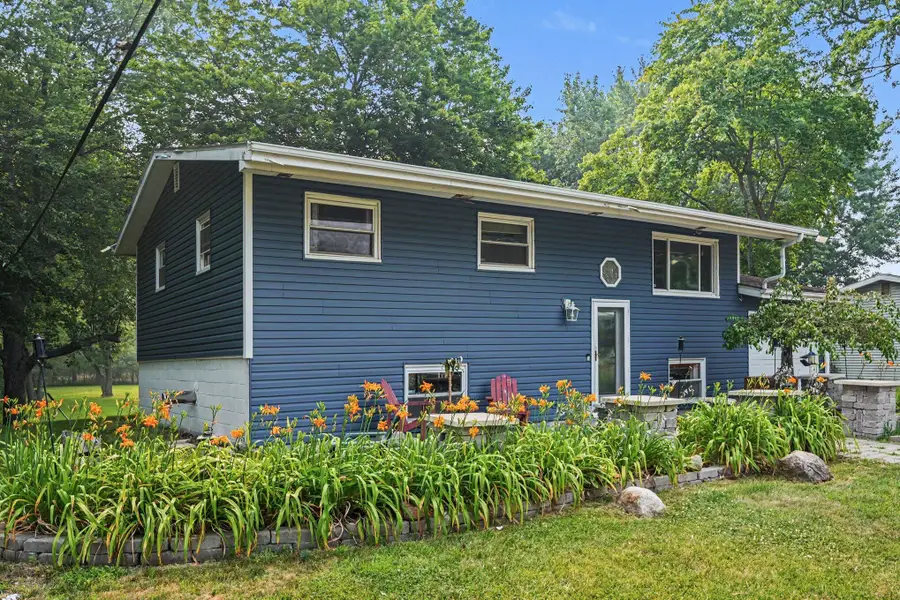 106 Crestwood Drive, Michigan City, IN 46360 - #2