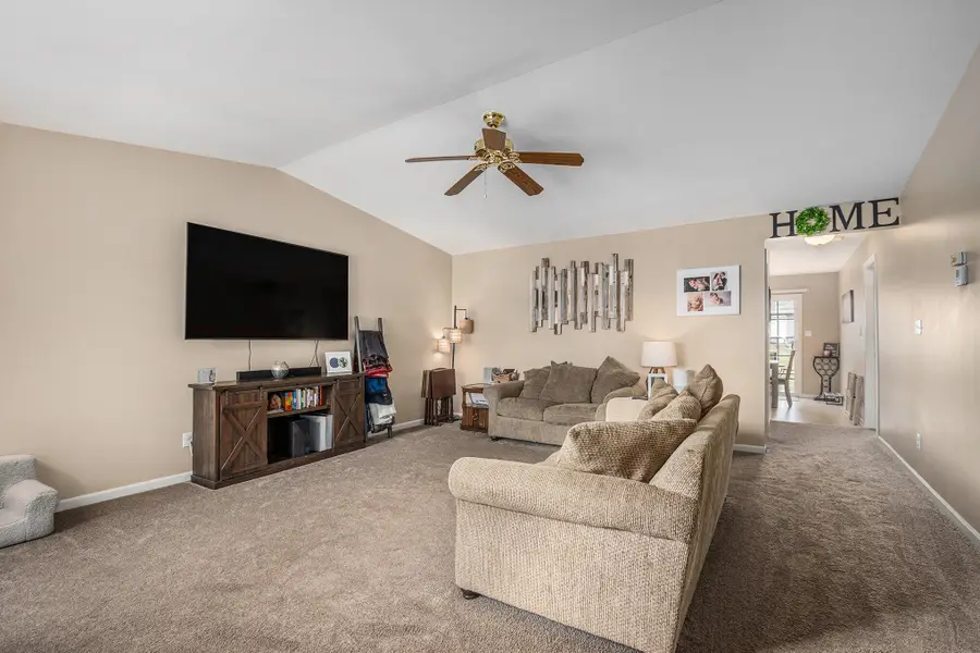 381 Golden Oak Drive, Crown Point, IN 46307 - #2