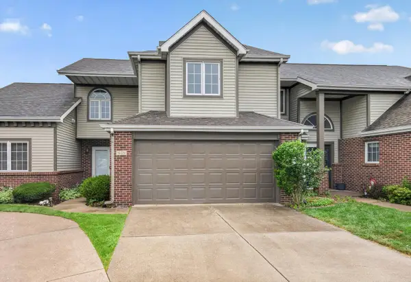 625 W 93rd Court, Crown Point, IN 46307