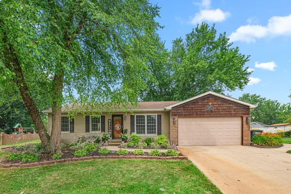 2305 Hollandale Drive, Valparaiso, IN 46383