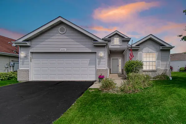 8220 Pointe Drive, Crown Point, IN 46307