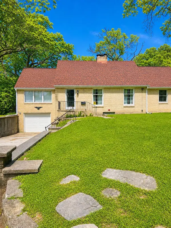 5075 Hayes Street, Gary, IN 46408