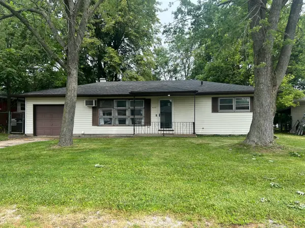 830 W 39th Avenue, Hobart, IN 46342