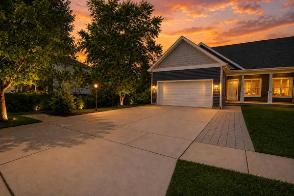 1828 S Creekside Court, Westville, IN 46391