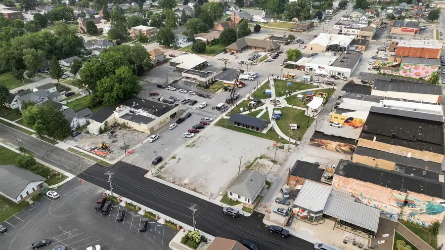 229 W Kellner Blvd, Rensselaer, IN 47978 - #2
