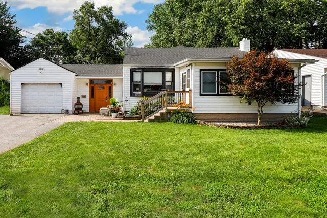 1212 Institute Street, Valparaiso, IN 46383 - #1