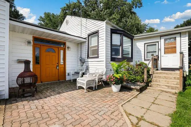 1212 Institute Street, Valparaiso, IN 46383 - #3