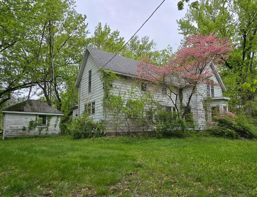 196 N 750 W, Valparaiso, IN 46385 - #3